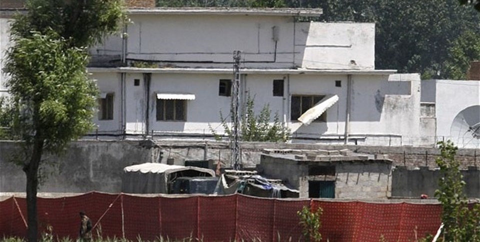 Usama bin Ladin ABD operasyonuyla öldürülmeden önce Pakistan'da bu evde saklanıyordu. 
